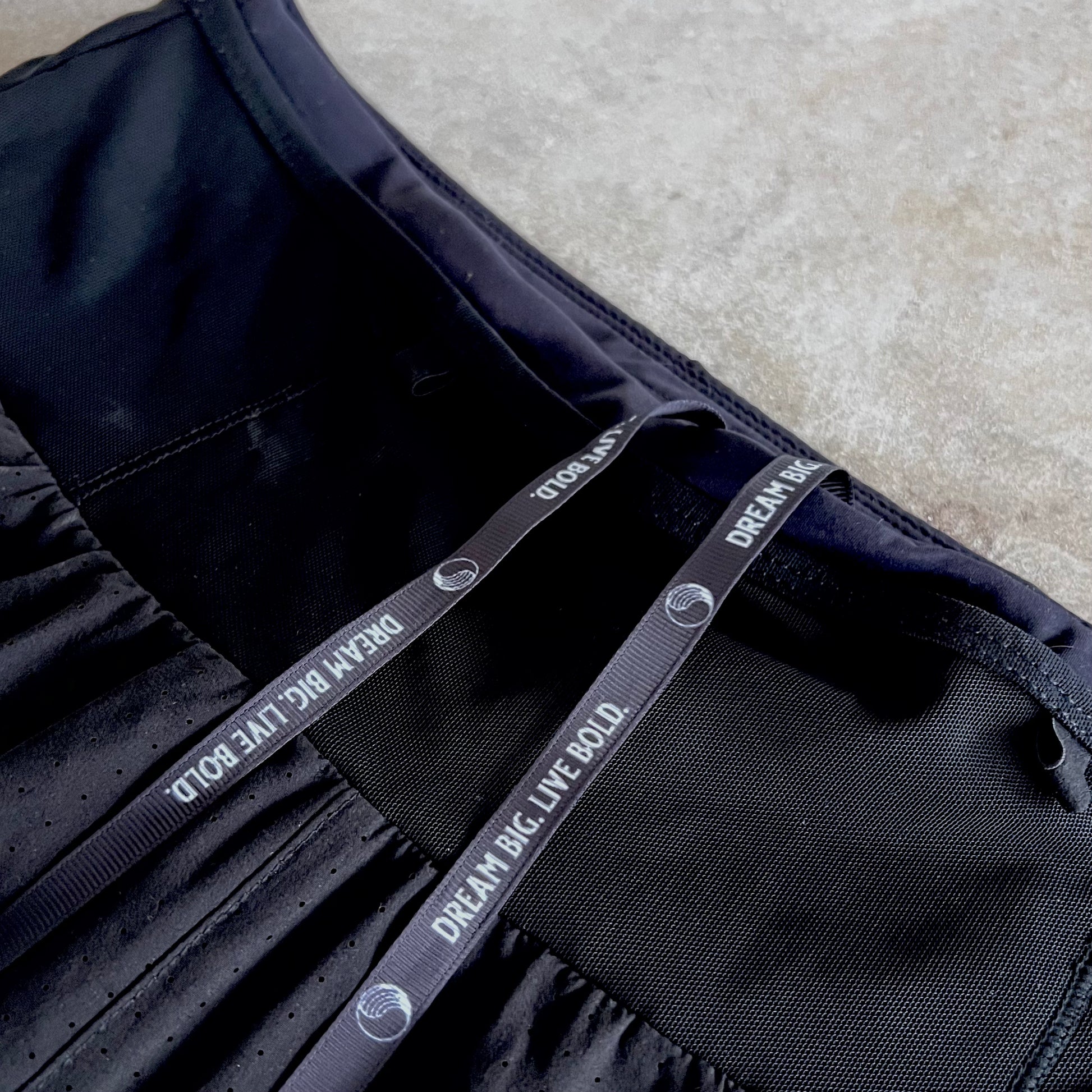 UTILITY SHORTS
