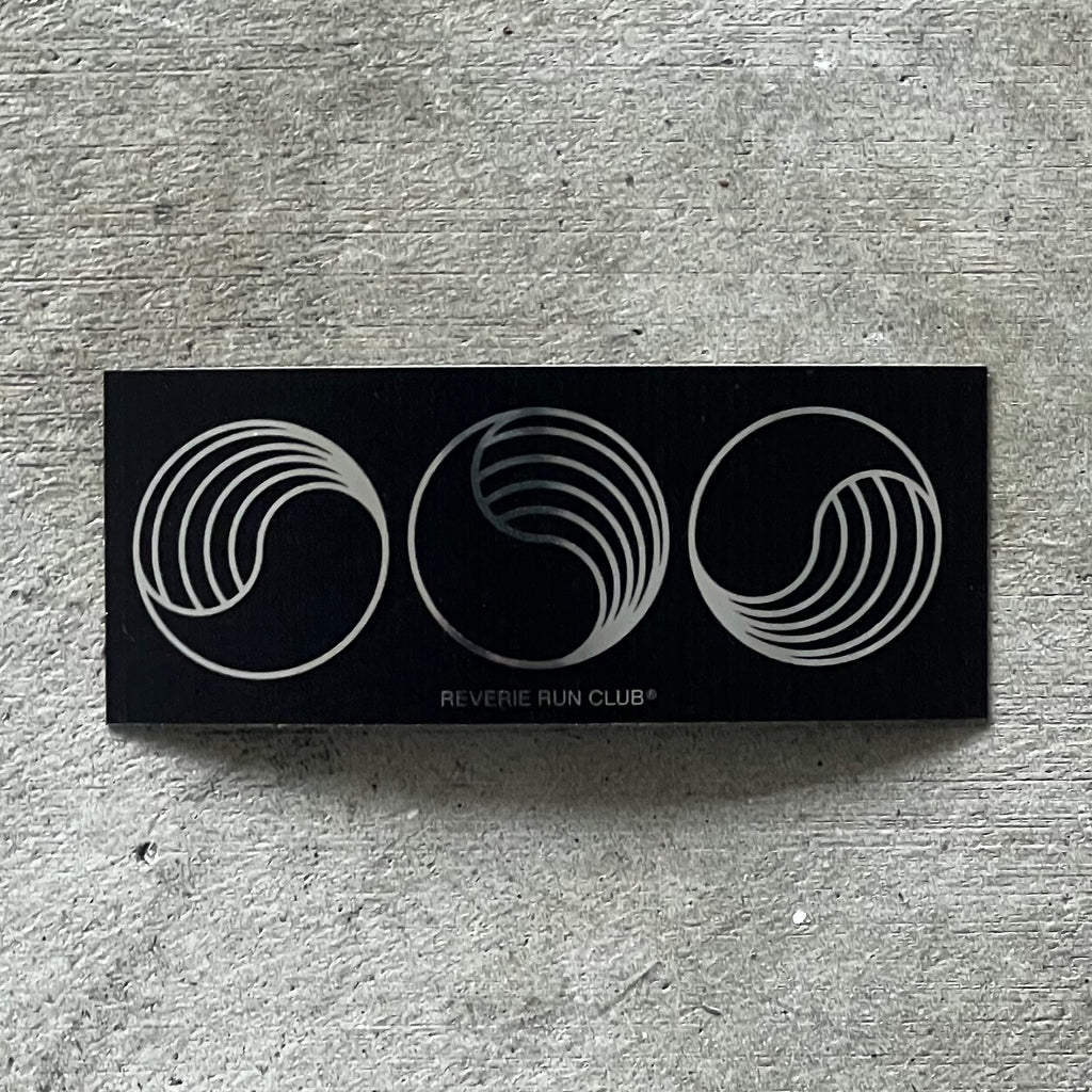 TRI-ORB REFLECTIVE STICKER