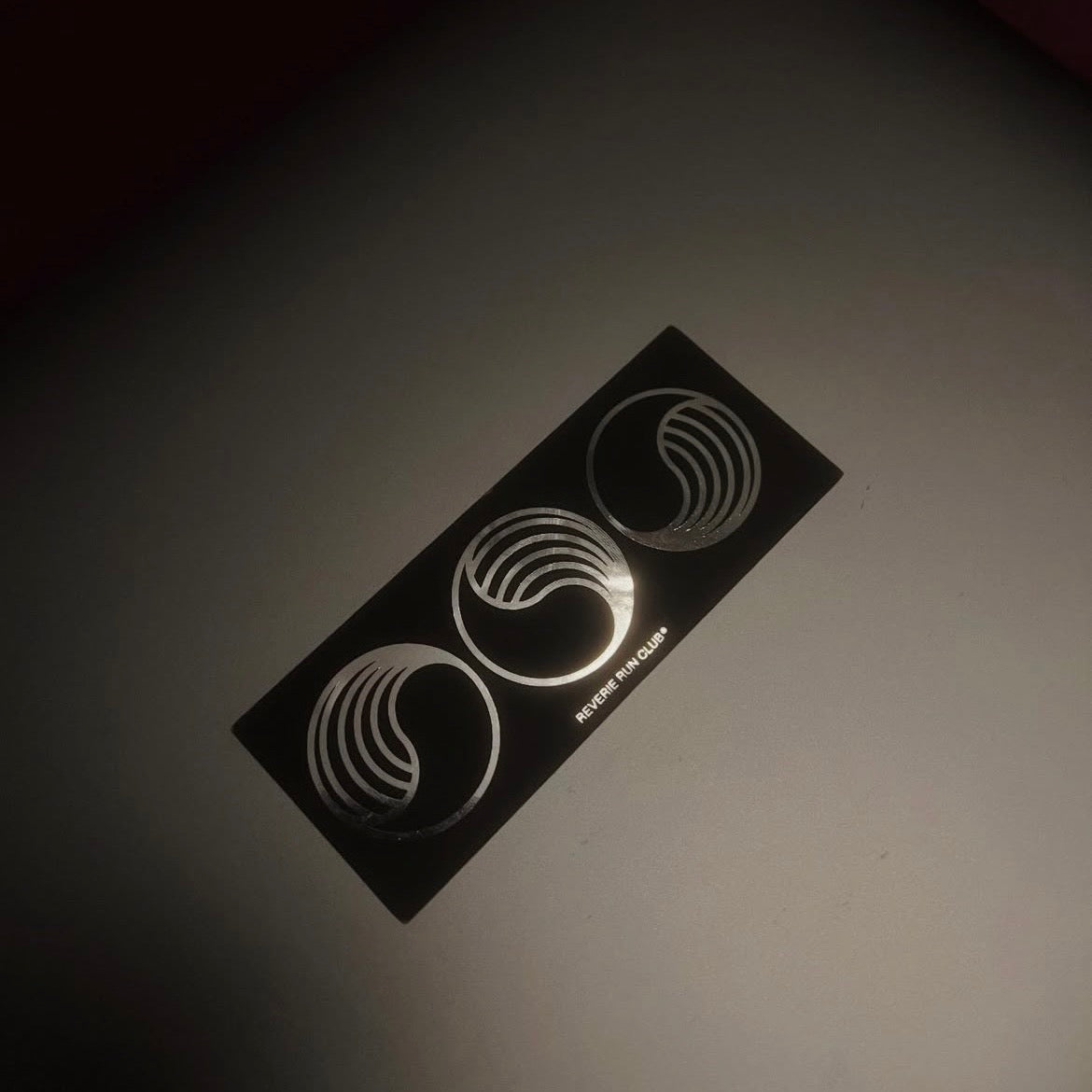 TRI-ORB REFLECTIVE STICKER